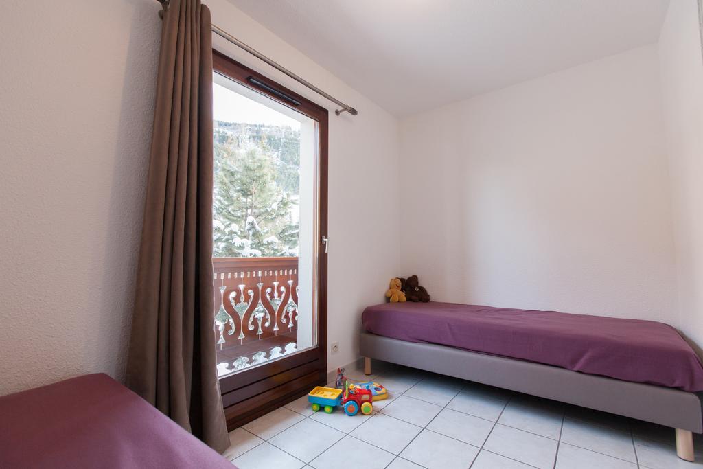 Les Chalets Du Jardin Alpin Ла-Саль-лез-Альп Номер фото